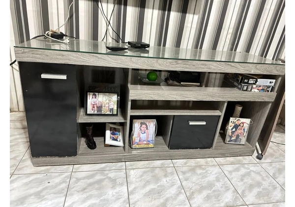 Rack com vidro