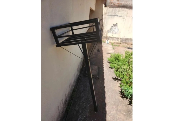 LIXEIRA DE CALÇADA NOVA