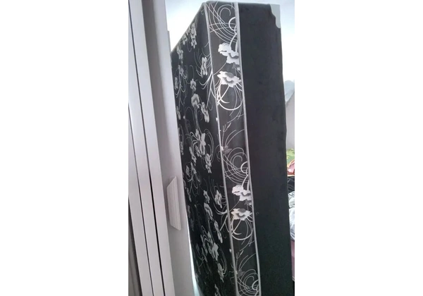 Cama box de solteiro conjugada