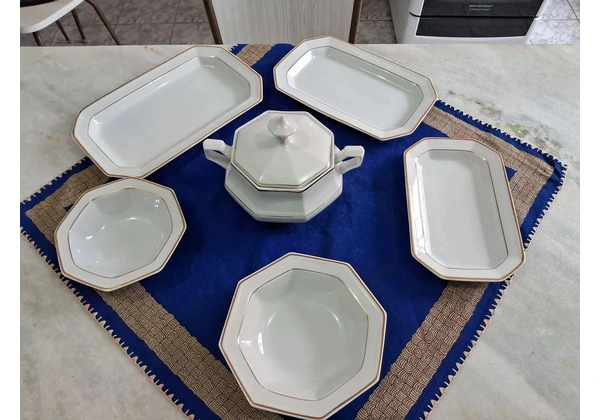 PORCELANA ANTIGA GERMES