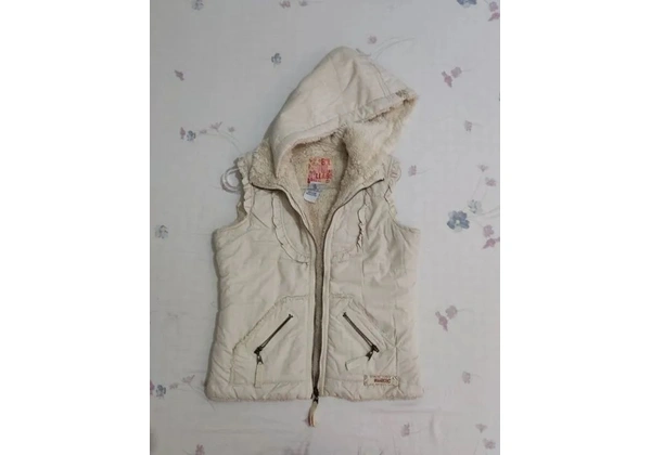 Colete Feminino Billabong - Tamanho P