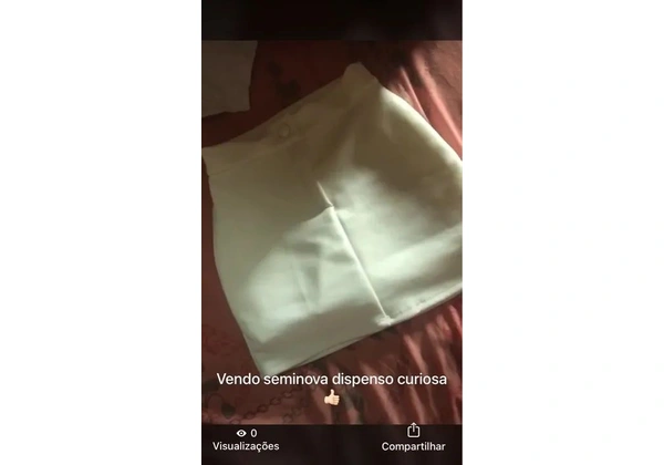 Vendo short saia novo