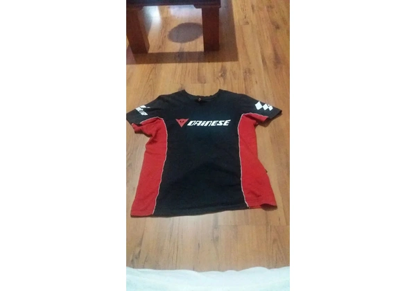 Blusas esportivas
