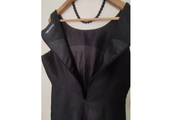 ALK URBAN vestido Tam 48 75, 00Com textura/ forrado Altura 98cm