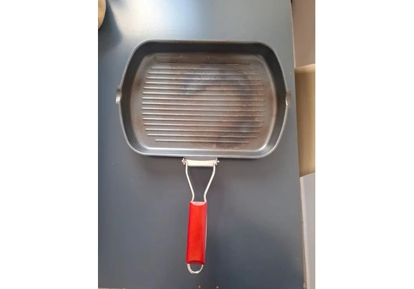 Frigideira Grelha Usada