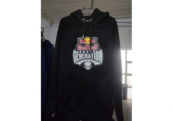 Blusa red bull skate generation Original