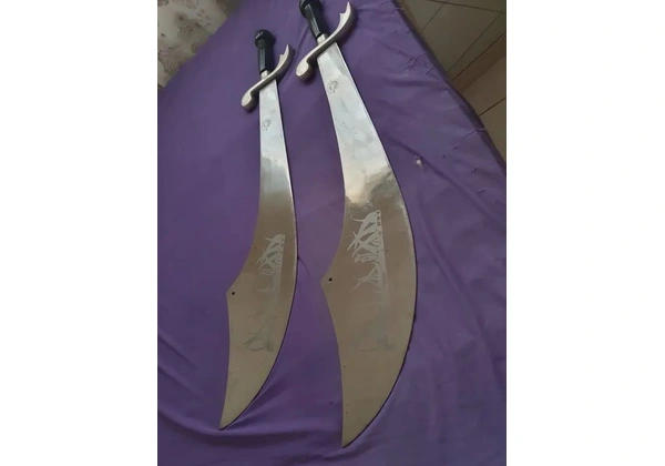 Espadas de decoração