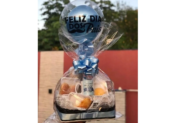 Cesta café da manhã e cesta de chocolate pro dia dos pais