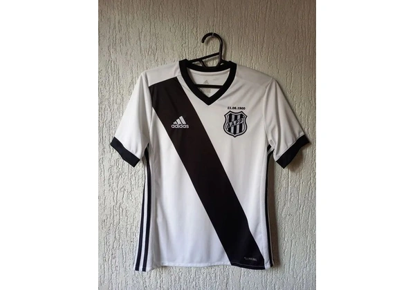 Camisa Ponte preta 17/18 infantil
