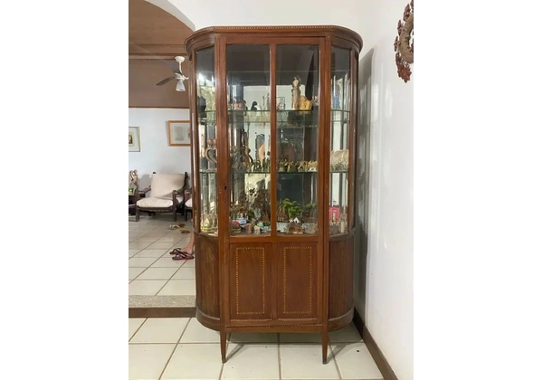 Belíssima Cristaleira Antiga Art Noveau Madeira Nobre Marchetada