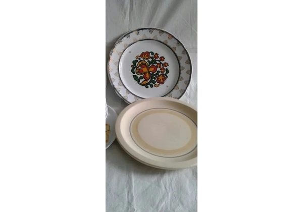 Pratos para Tortas e Bolos