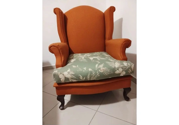Vendo Poltrona Colonial
