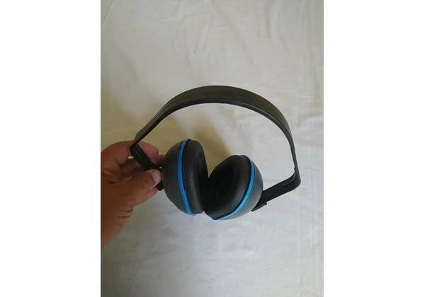 Abafados para os ouvidos