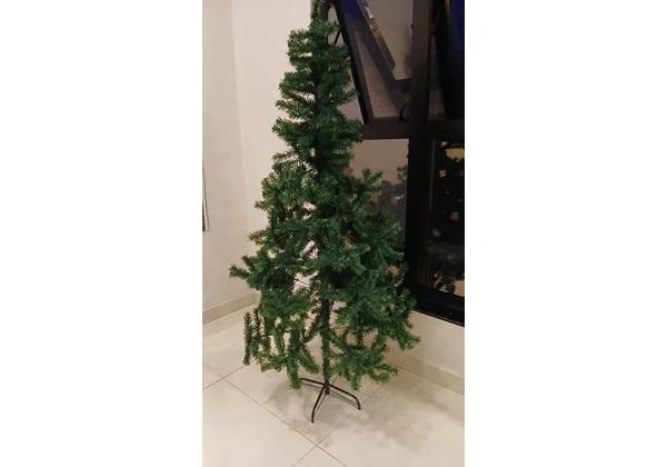 Árvore de Natal 2.10mt excelente