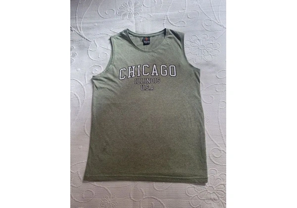 Camiseta regata Tamanho P Verde musgo