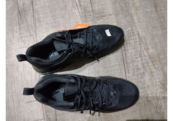 Tênis masculino Nike original novo