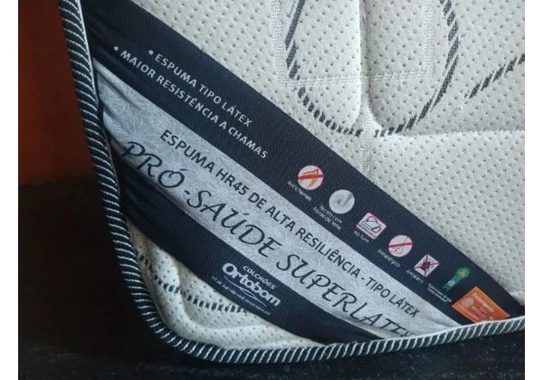 COLCHÃO SEMINOVO ORTOBOM QUEEN SIZE PRÓ SAÚDE 200 x 165cm EM ÓTIMO ESTADO DE CONSEVAÇÃO