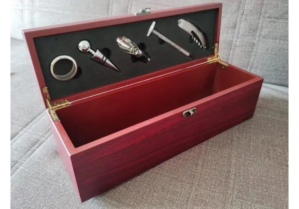 Kit para servir vinho muito novo
