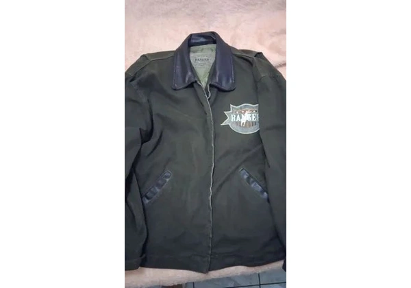 Jaqueta Vintage Ranger tam. G - Chitãozinho e Xororó - Raridade
