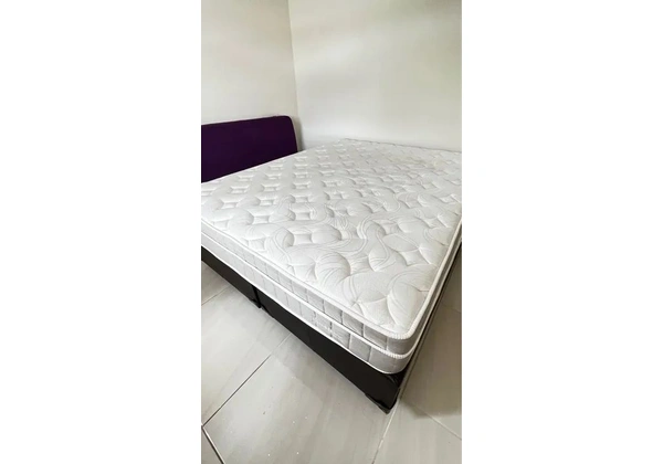 CAMA QUEEN + BOX