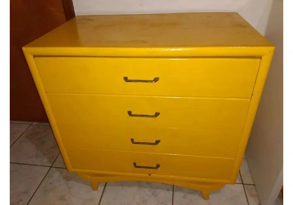Cômoda Antiga Retrô