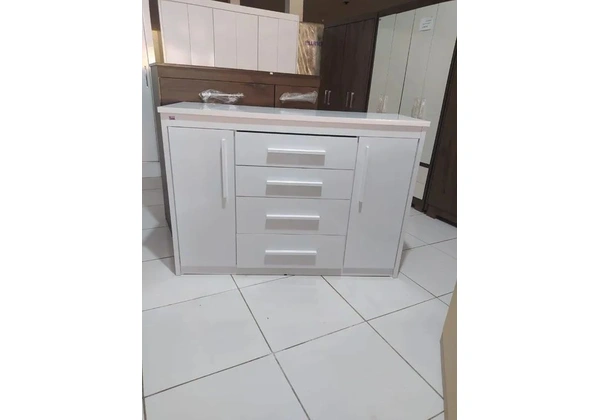 CÔMODA LINDA
