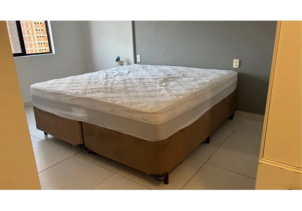 Cama box tamanho KING