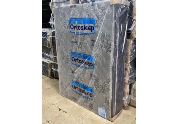 Cama box ( Brinde Gratis) Casal e solteiro