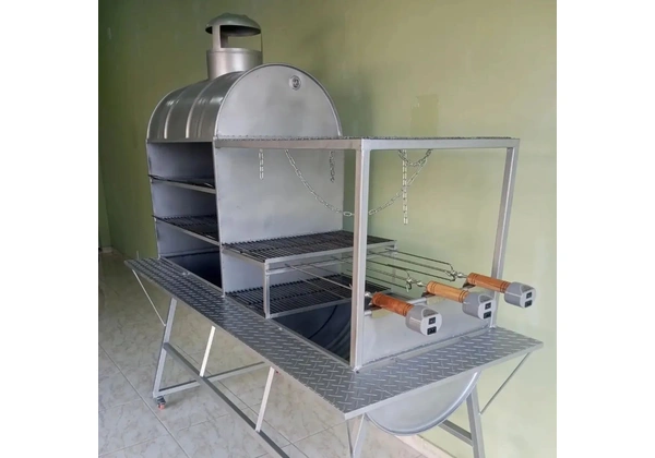Churrasqueira comercial