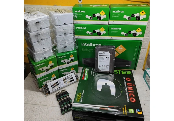 Kit 8 câmeras de segurança Intelbras instalado.
