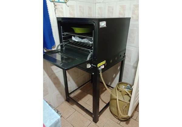 Forno multiuso para bolos, pizzas, assados