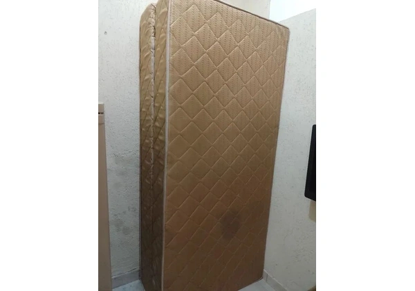 2 Bases de cama solteirão