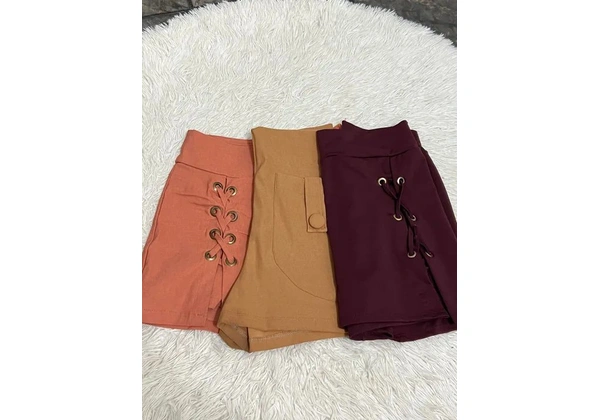 2 saia short e 1 short (Novas) M