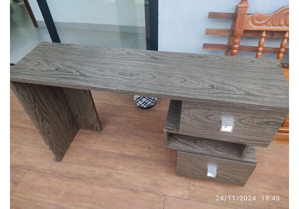 Escrivaninha MDF - 1, 50 x 0, 35
