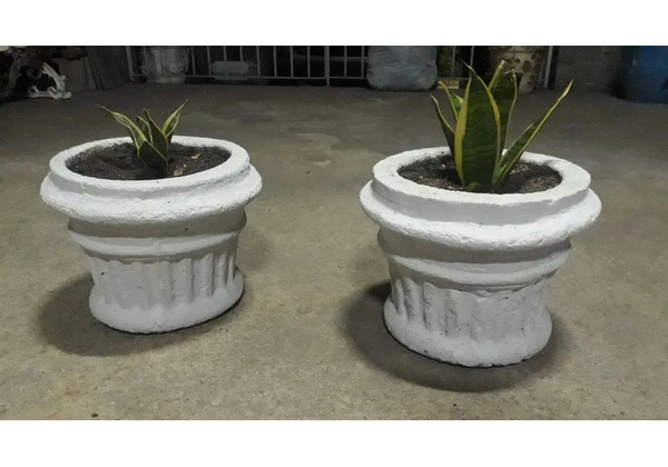 Vendo 2 vasos de concreto