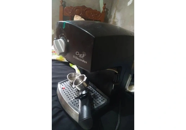 Cafeteira expresso Electrolux Chef