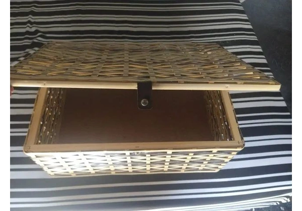BAÚ ARTESANAL 55 x 37 x 24cm... TENHO MAIS ANÚNCIOS NO MEU PERFIL