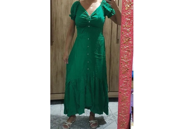 Vestido verde tamanho M