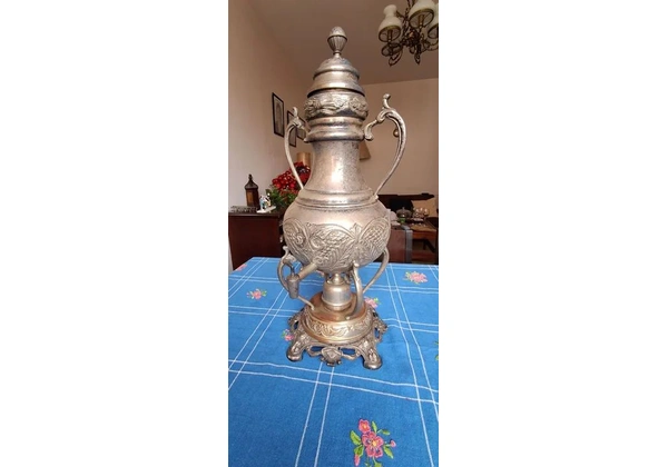 Samovar em prata e cobre