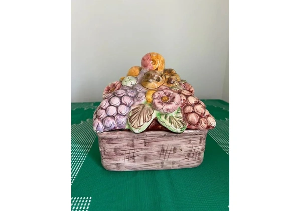 Decoração Fruteira Porcelana 20x18 cms -Antiga (crédito, débito, Pix e PicPay )