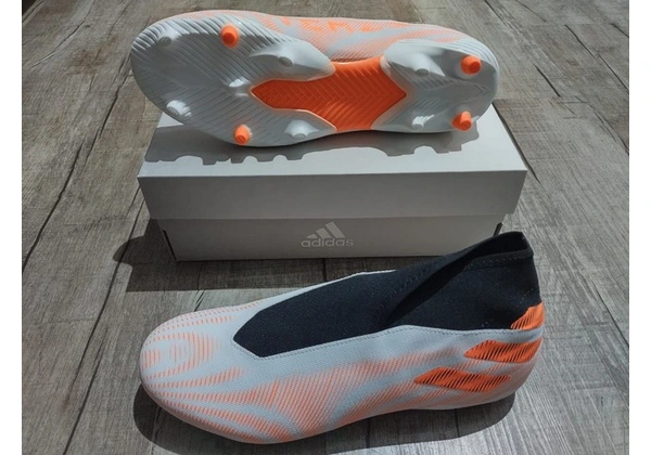 Chuteira Campo Adidas original nova s/ cadarço