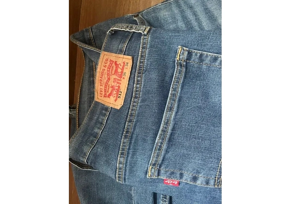 Calça Jeans Levi?s Original modelo 512 - tamanho 46