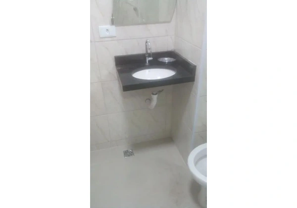 Móveis sob medida e também monto móveis de lojas