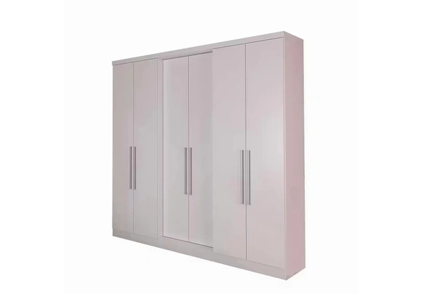 Guarda roupa casal branco espaçoso