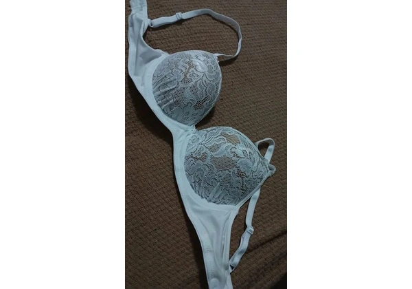 Sutiã de renda branco DeMillus- Novo
