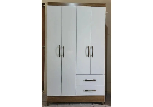 Guarda roupa