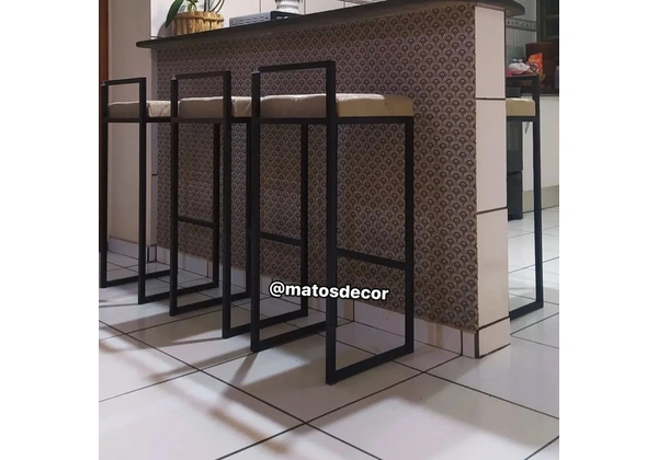 Banqueta alta