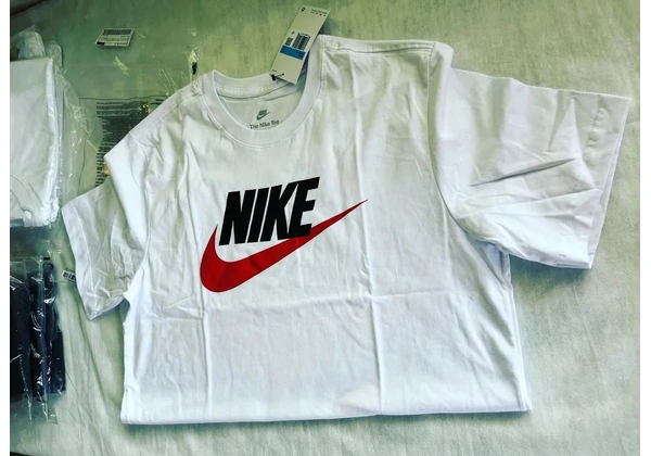 Camiseta Nike Nova -Original