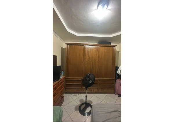 Guardar Roupas de madeira