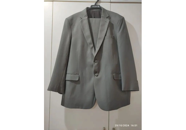 Terno Masculino Cinza - Tamanho 58